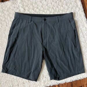 Vuori Men's Grey Shorts